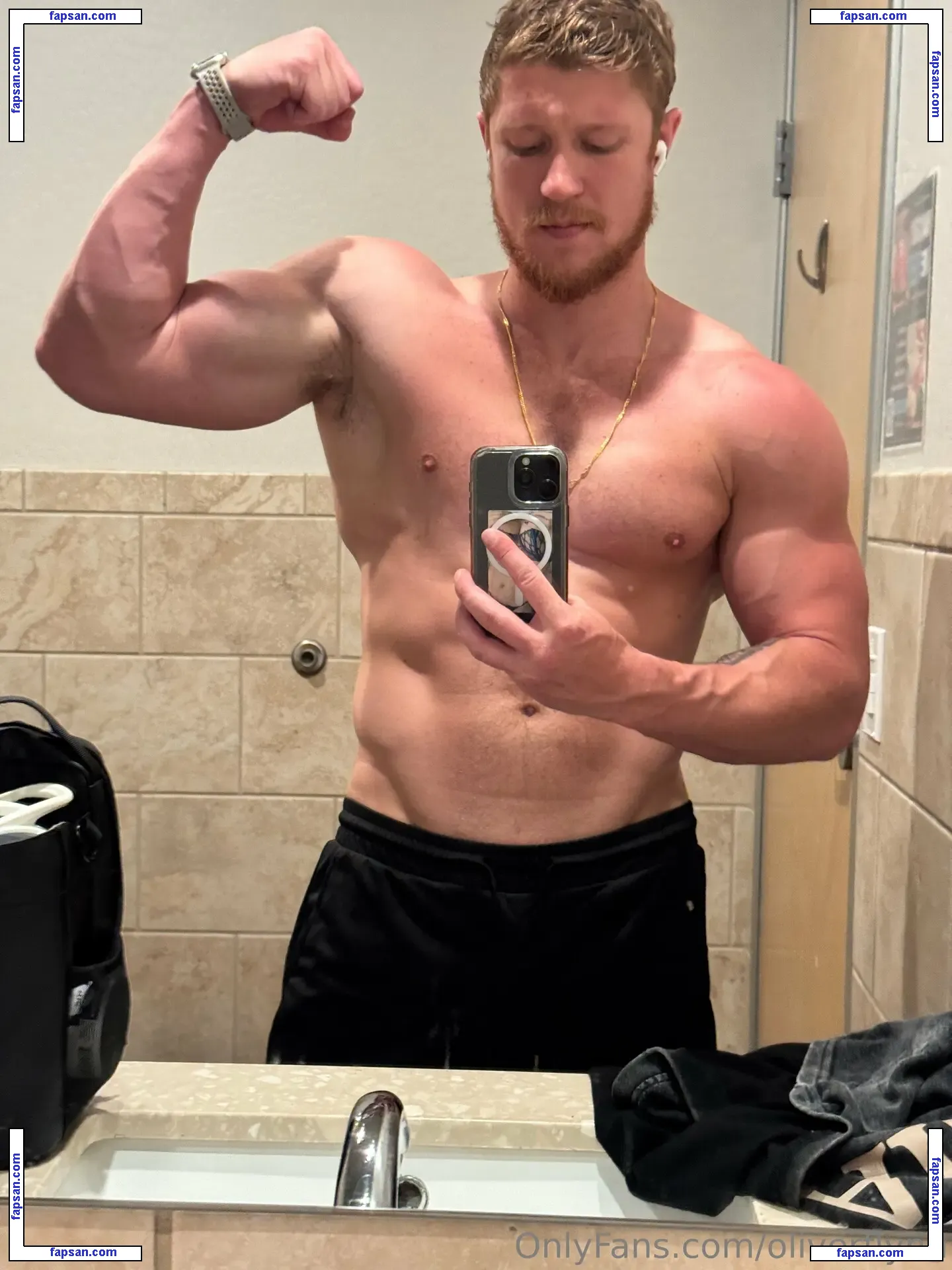 oliverflynn nude photo #0009 from OnlyFans