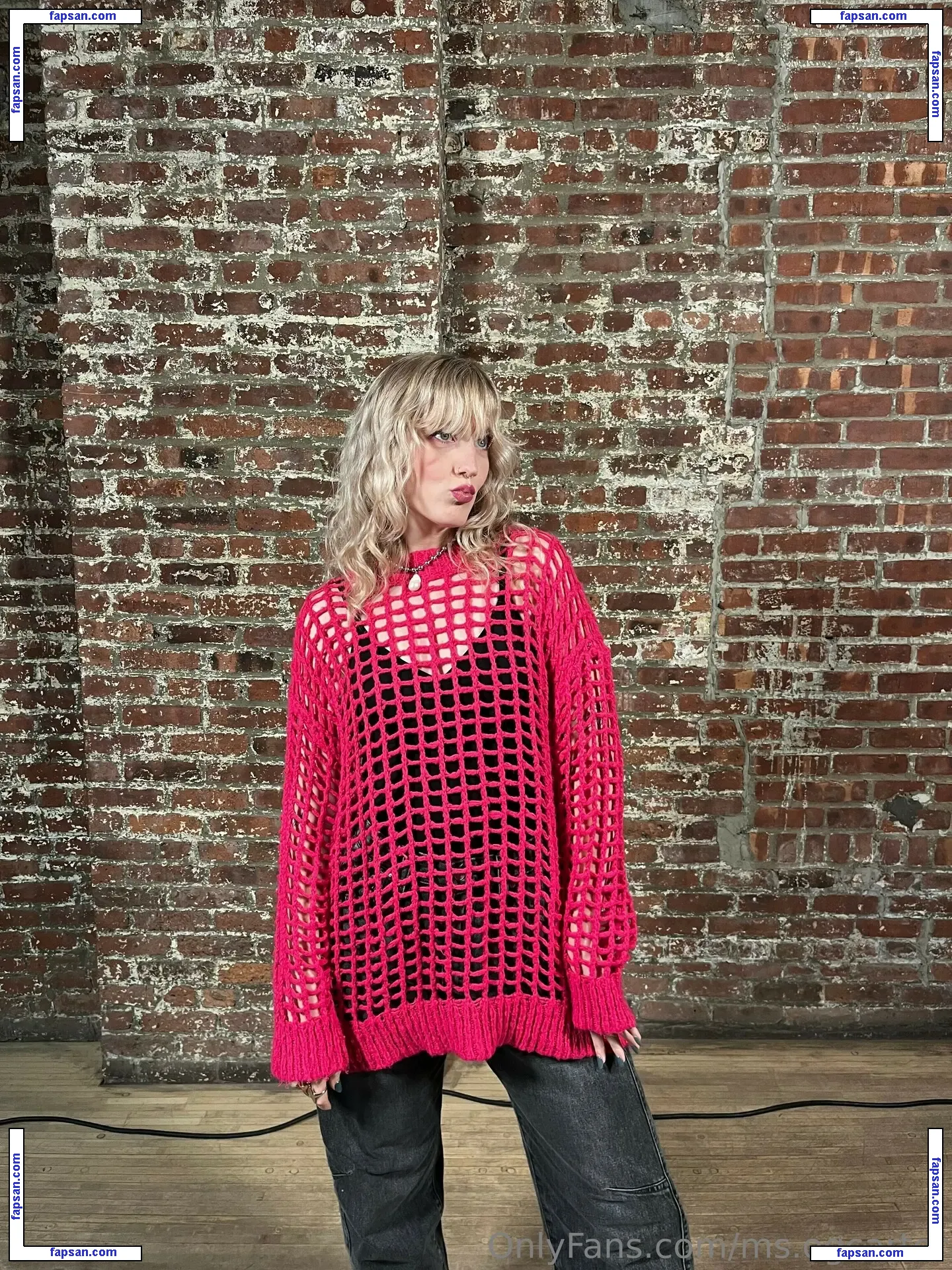 Olivia Carter голая фото #0016 с Онлифанс