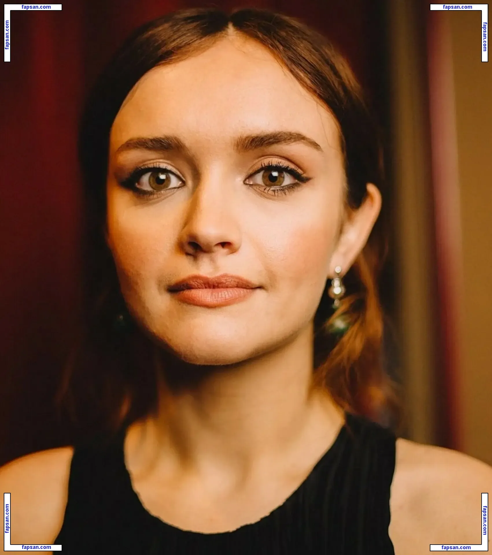 Olivia Cooke голая фото #0376 с Онлифанс