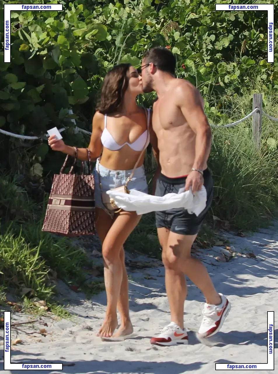 Olivia Culpo nude photo #0235 from OnlyFans
