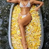 Olivia Culpo голая #1789