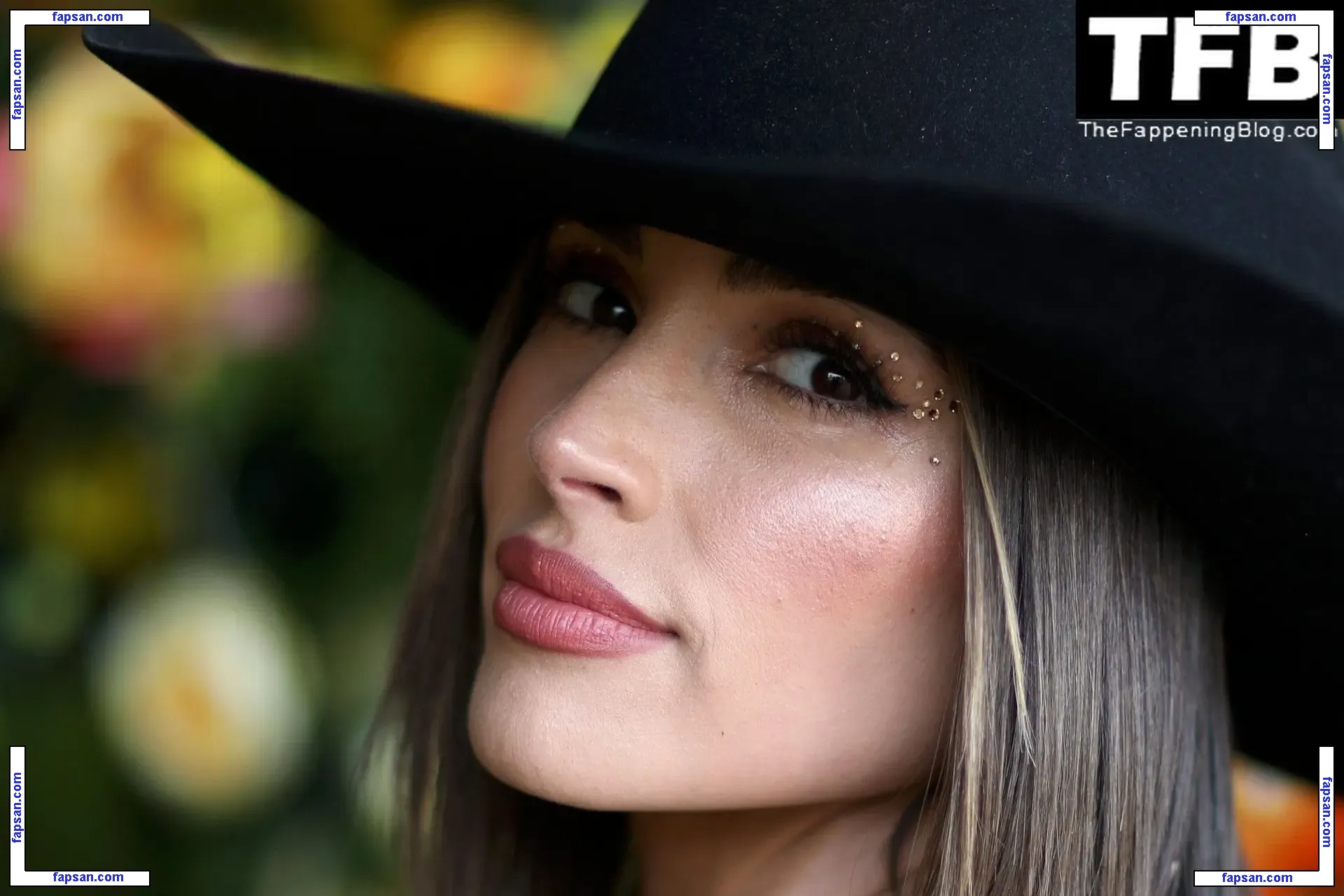 Olivia Culpo голая фото #3085 с Онлифанс