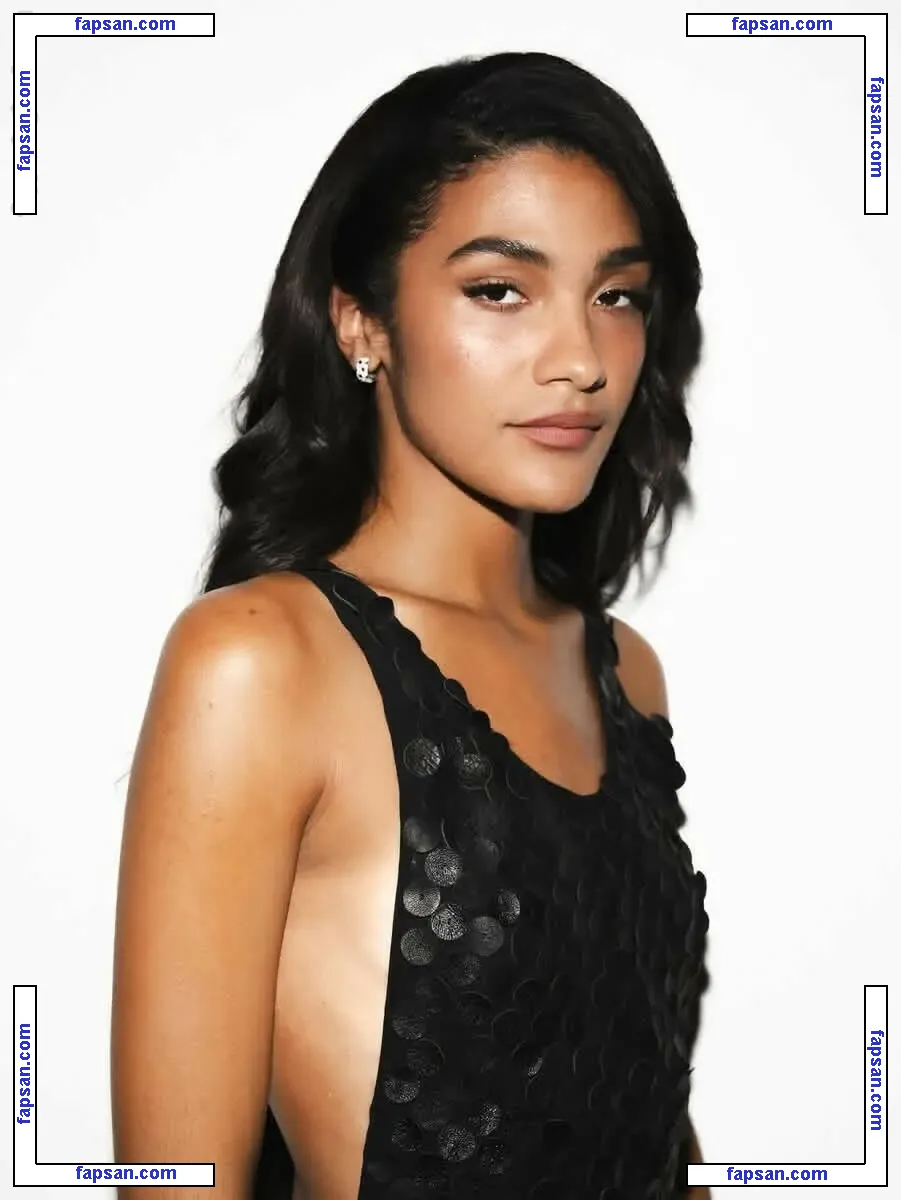 Olivia Dean голая фото #0008 с Онлифанс