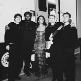 Olivia Dean голая #0012