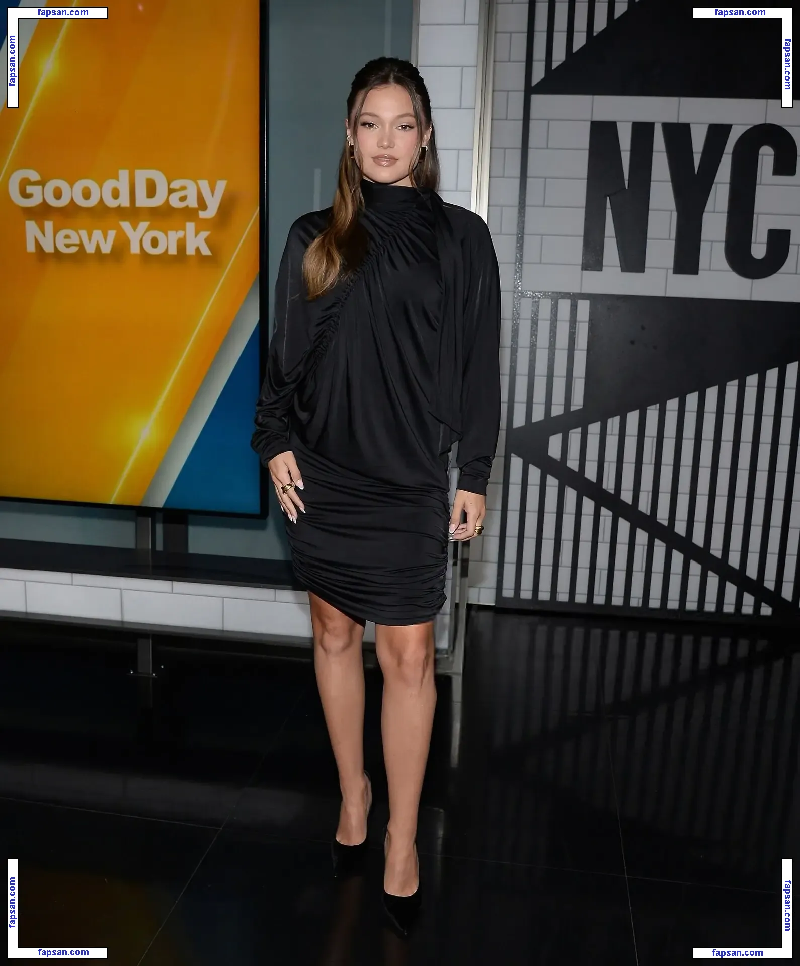 Olivia Holt nude photo #0663 from OnlyFans