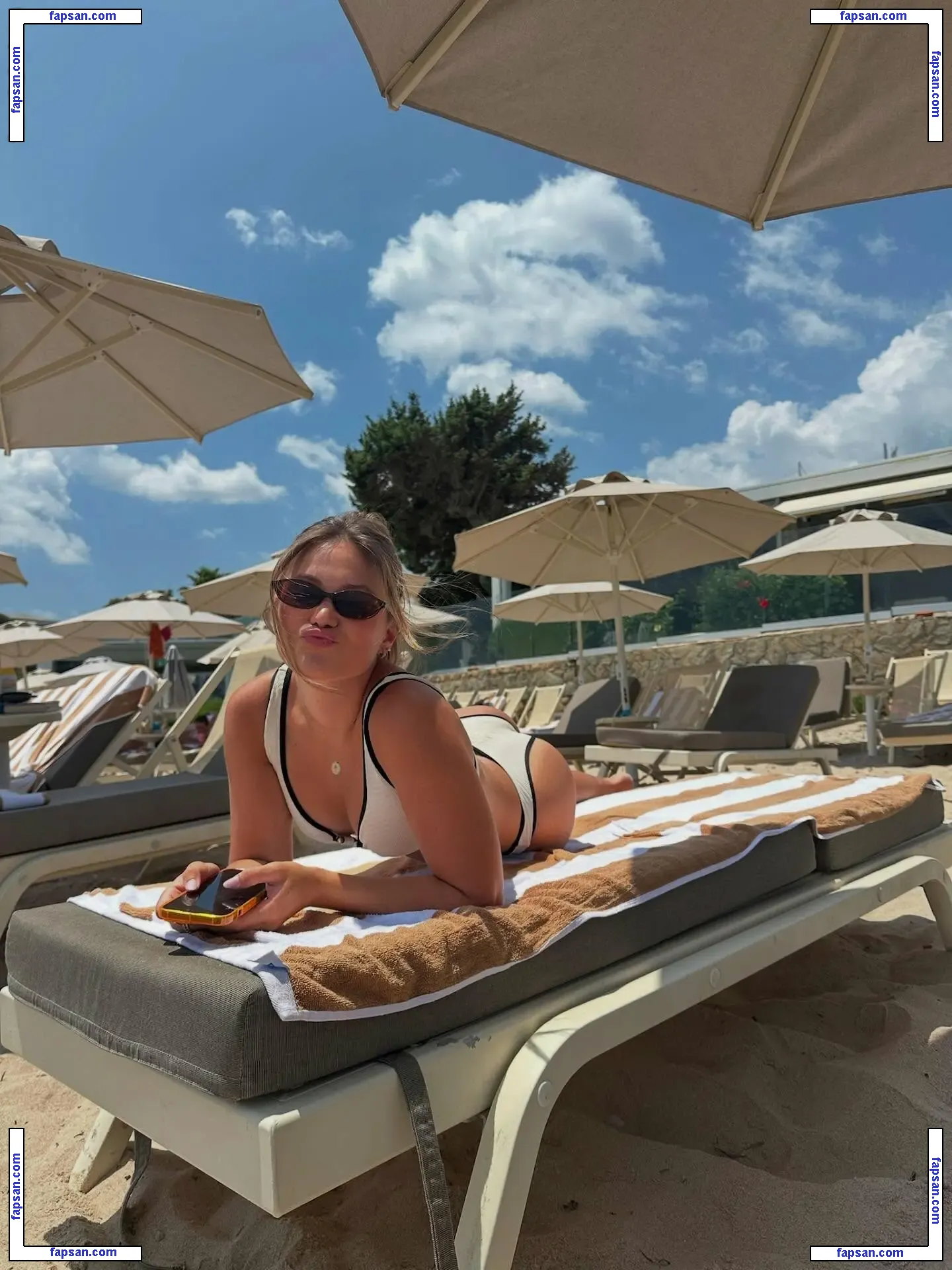 Olivia Holt голая фото #0678 с Онлифанс