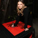 Olivia Holt голая #0688