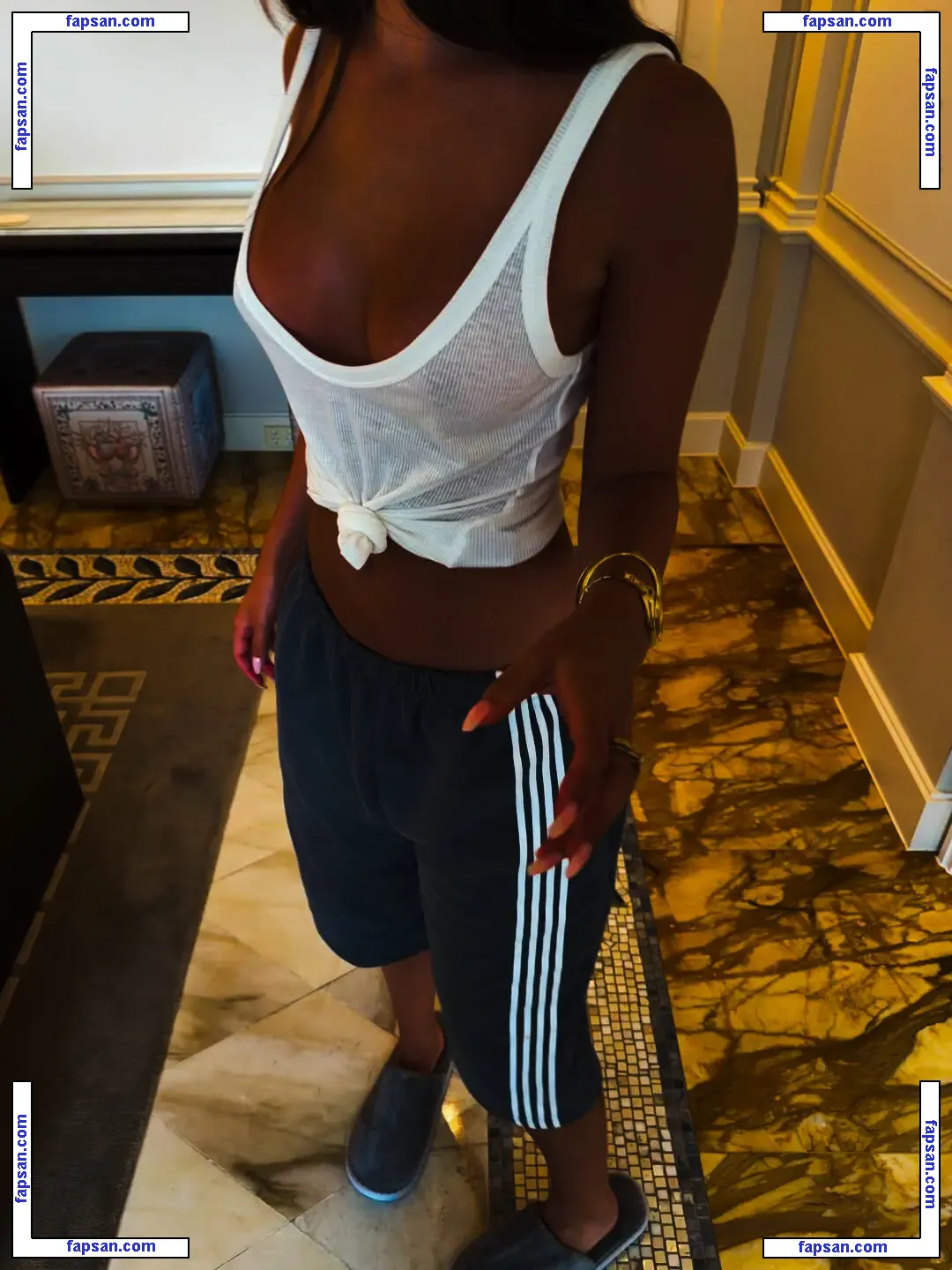 Olivia Phillips голая фото #0010 с Онлифанс