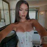 Olivia Phillips голая #0004