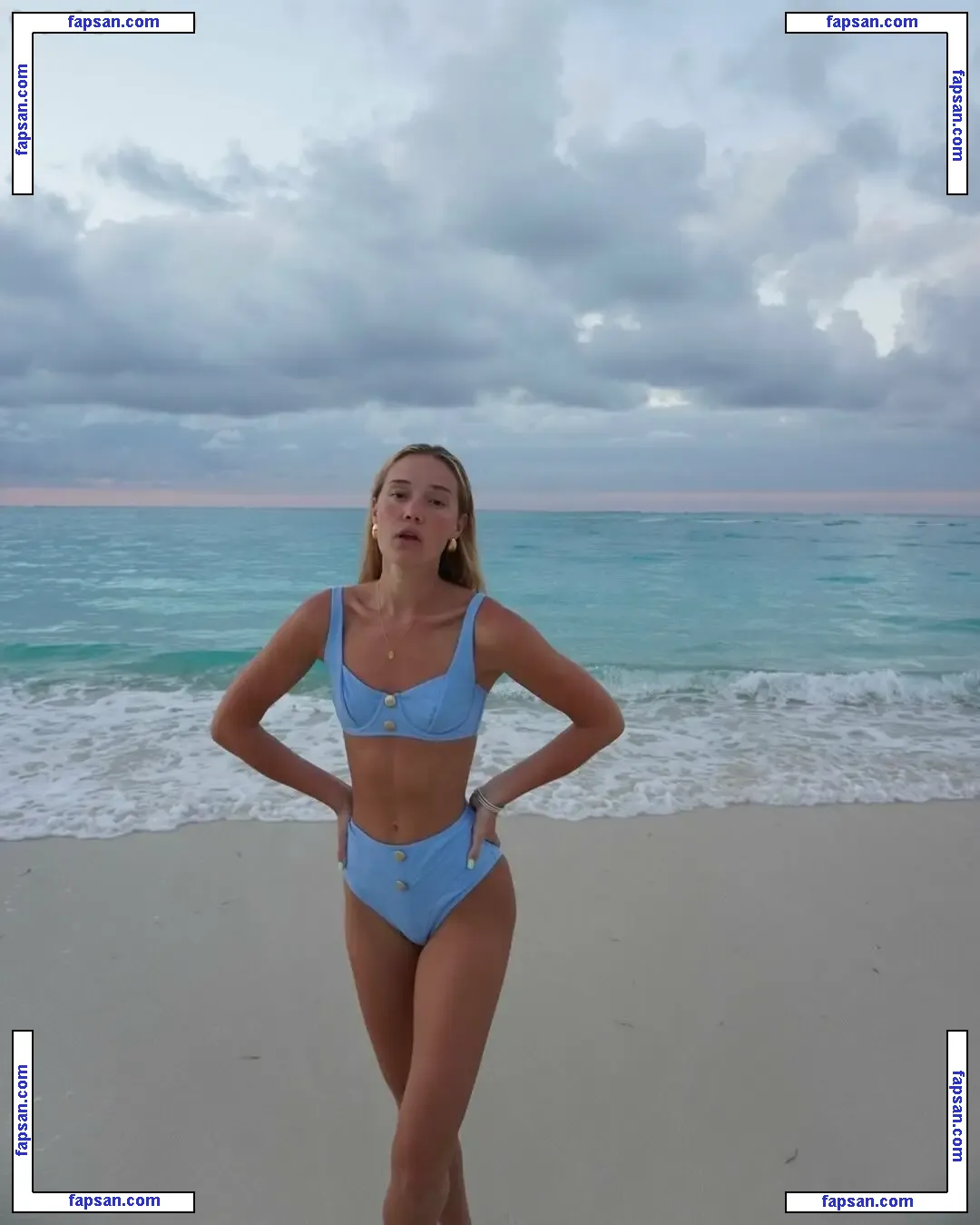 Olivia Ponton nude photo #1860 from OnlyFans