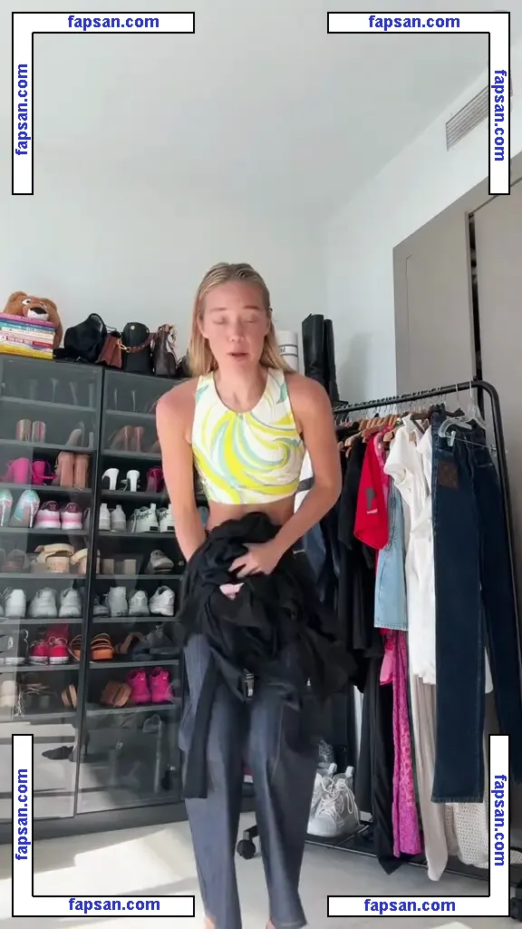 Olivia Ponton nude photo #1932 from OnlyFans