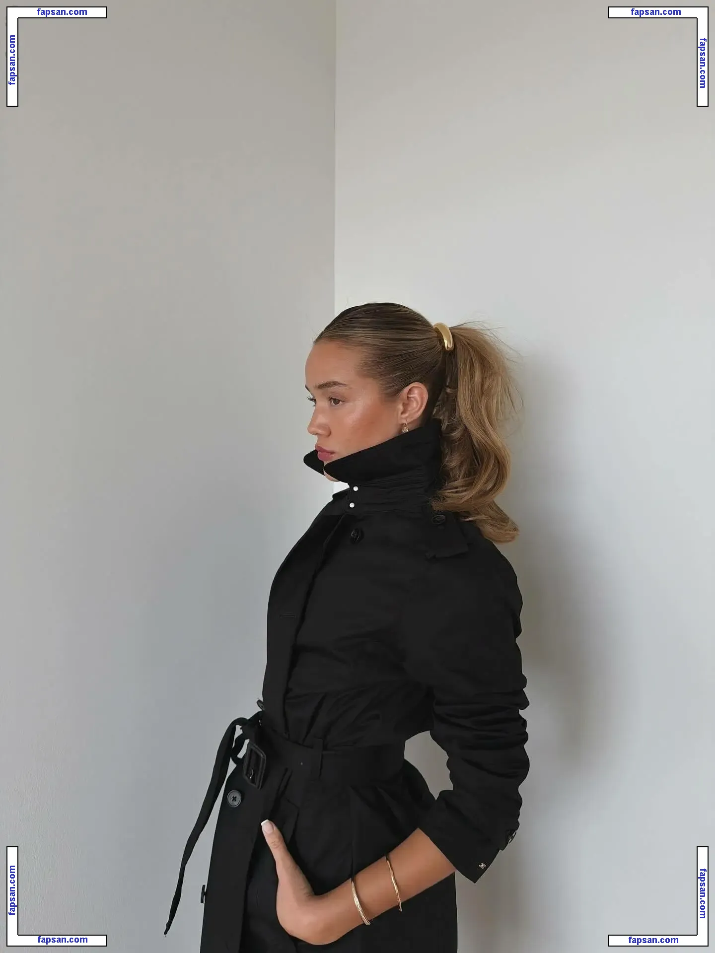 Olivia Ponton nude photo #2055 from OnlyFans