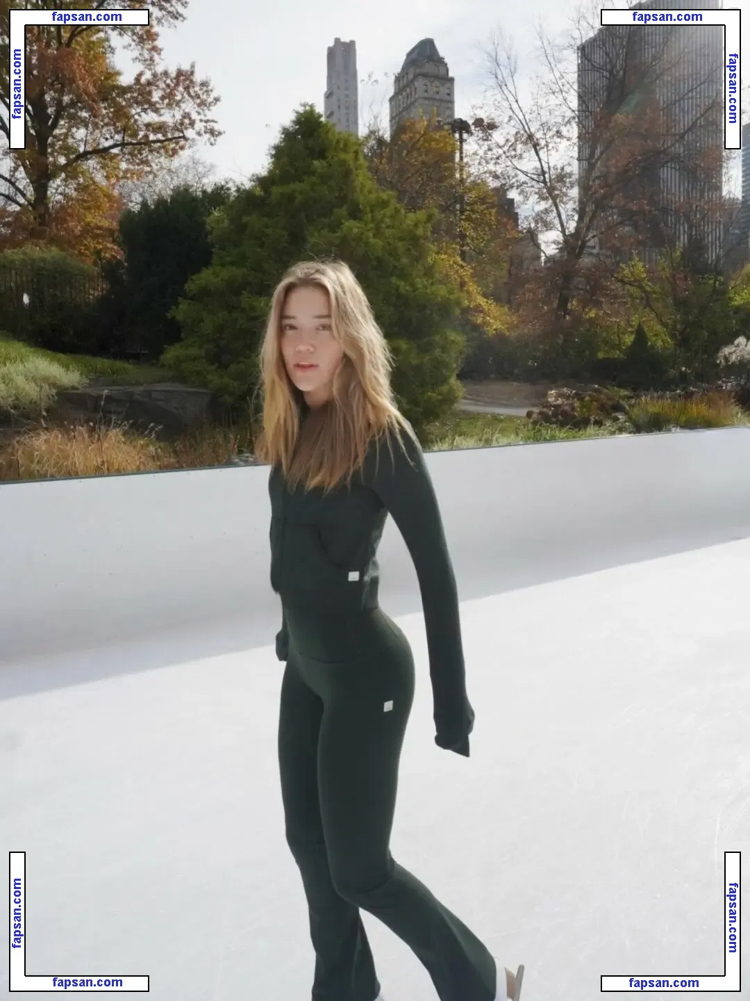 Olivia Ponton nude photo #2077 from OnlyFans