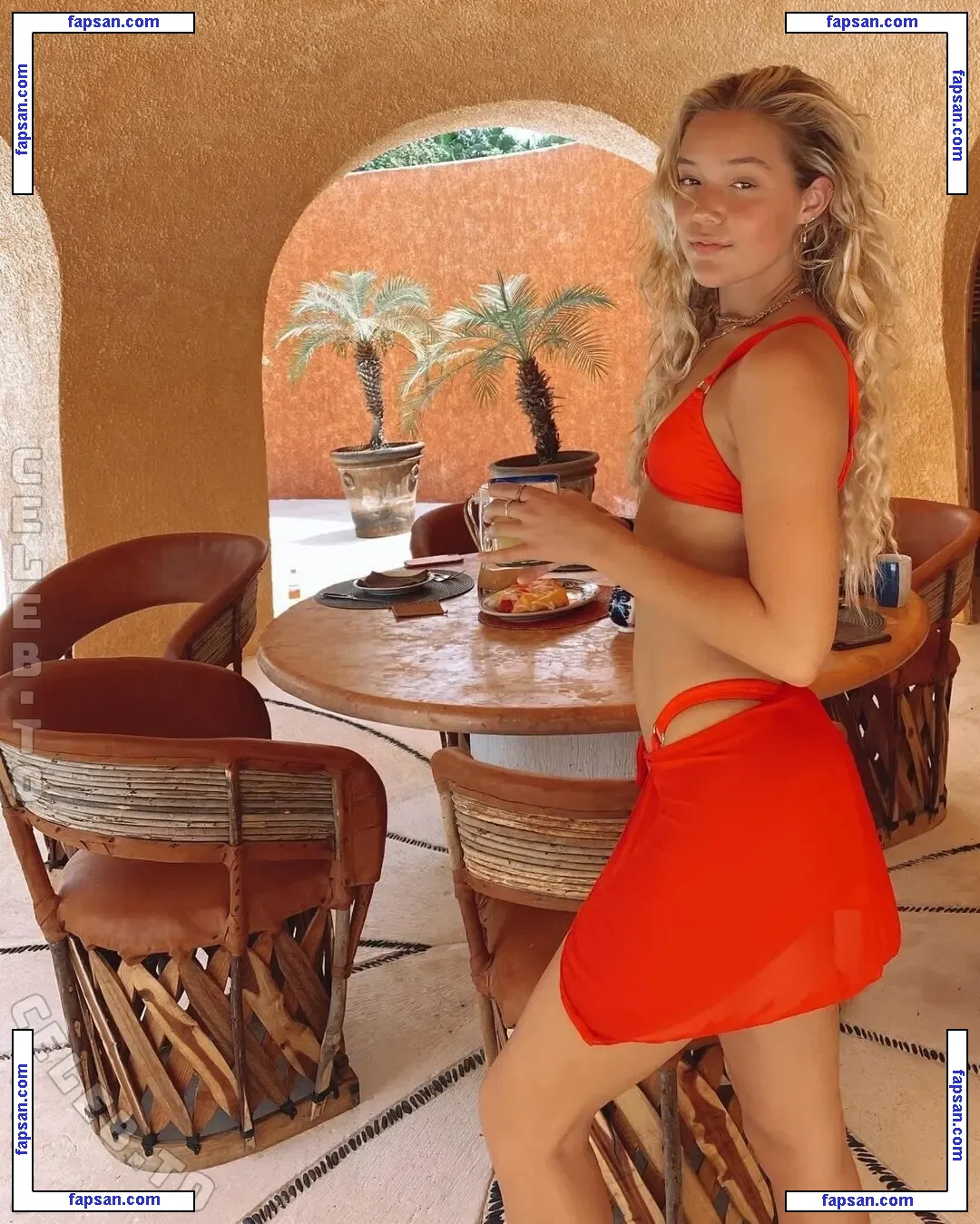 Olivia Ponton nude photo #2122 from OnlyFans