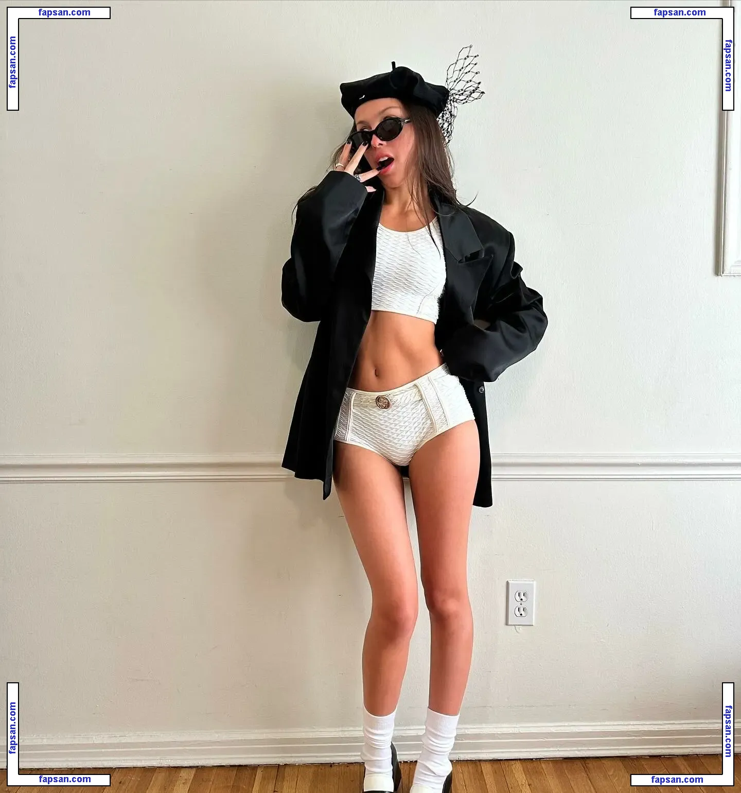 Olivia Rodrigo nude photo #3091 from OnlyFans