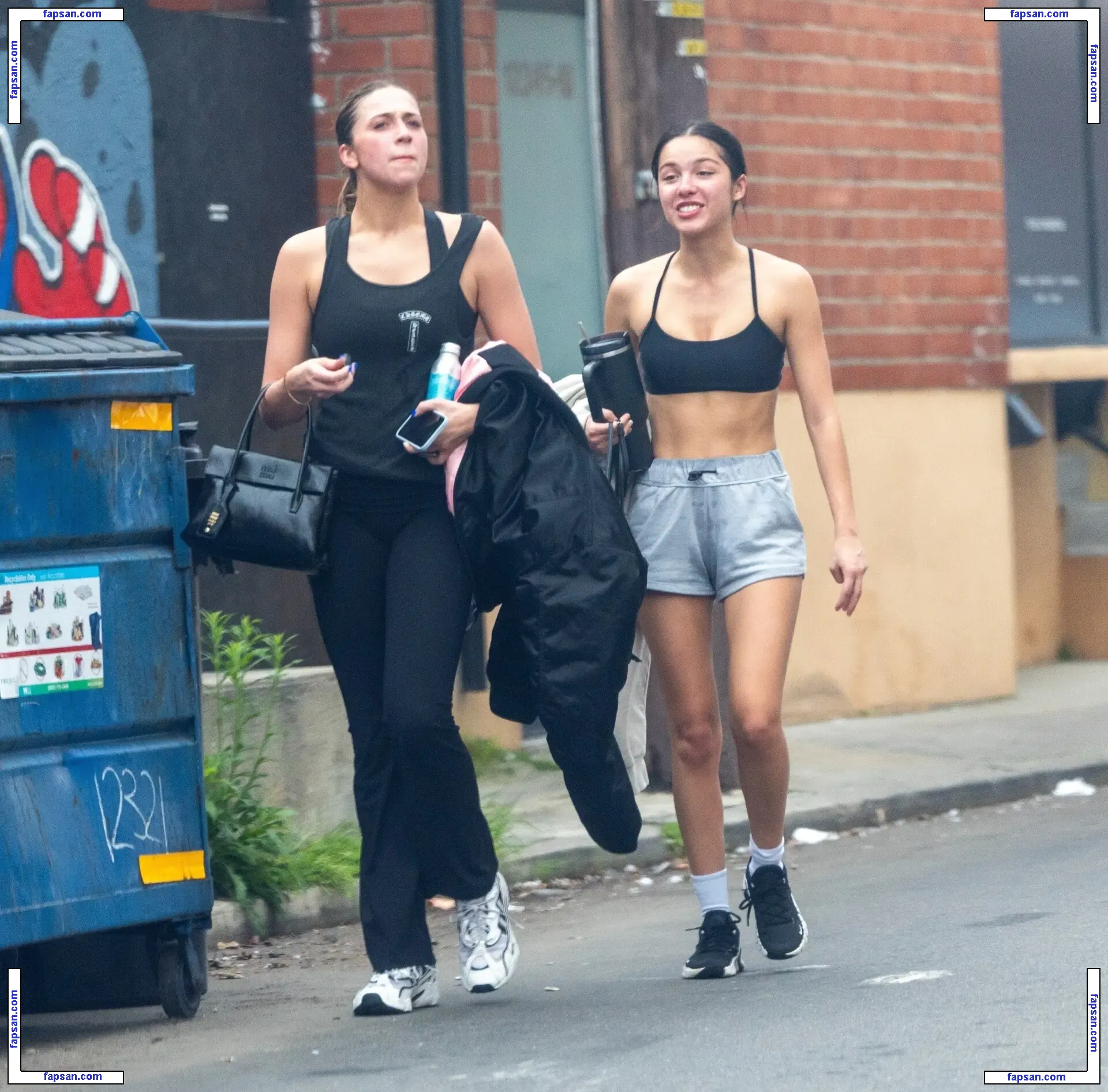 Olivia Rodrigo голая фото #3203 с Онлифанс