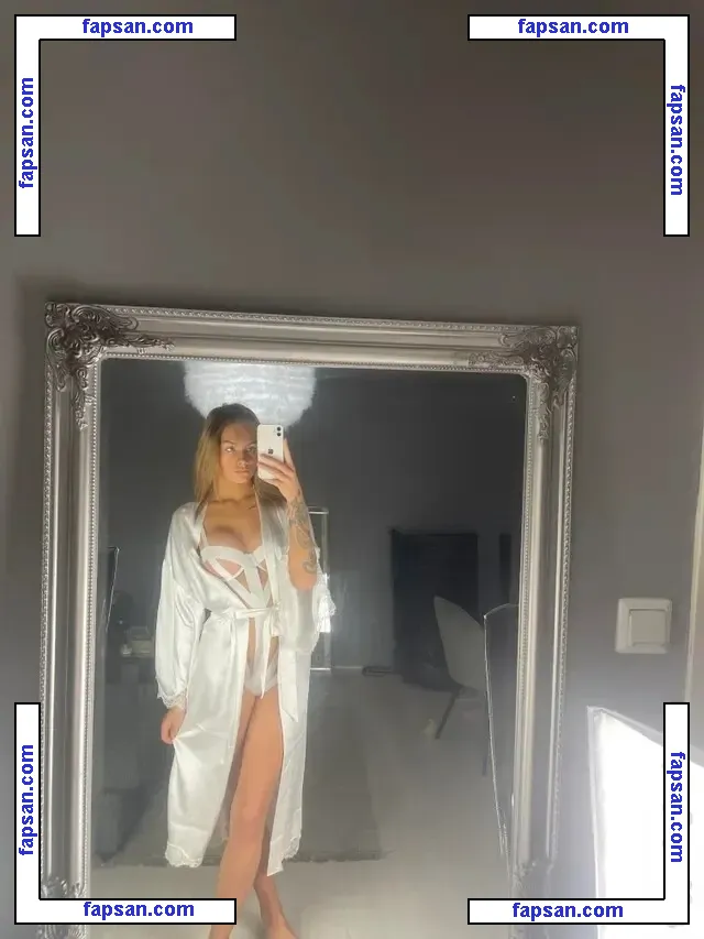 Olivia Tollesson nude photo #0001 from OnlyFans