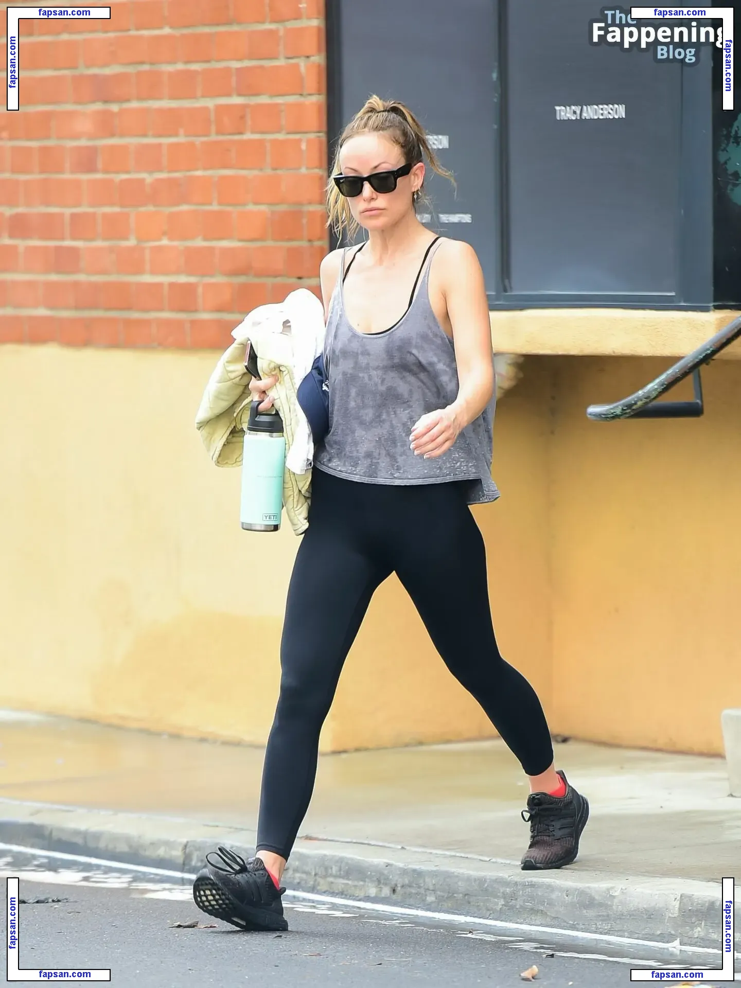 Olivia Wilde nude photo #2751 from OnlyFans
