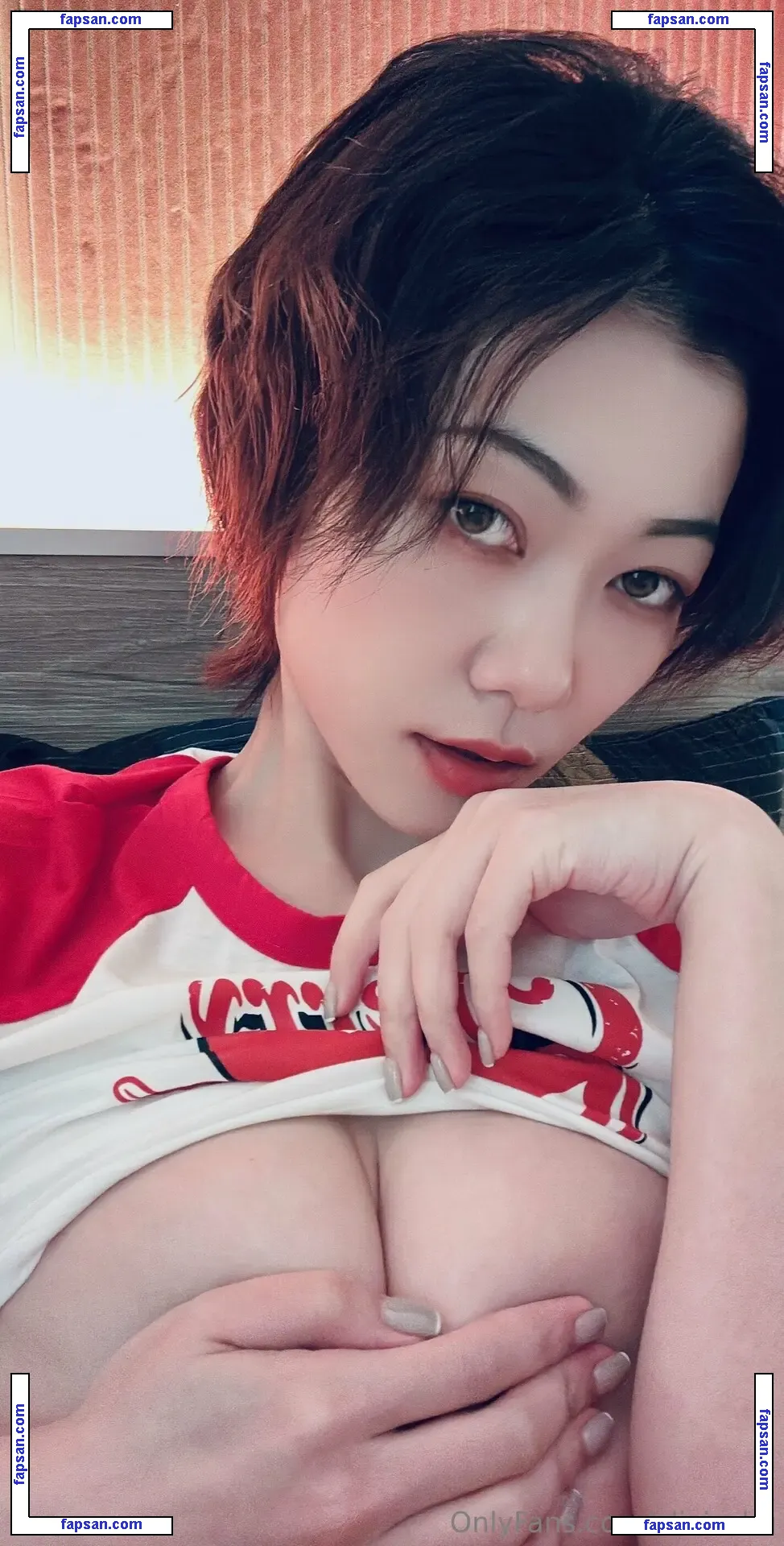 oliviashu nude photo #0017 from OnlyFans