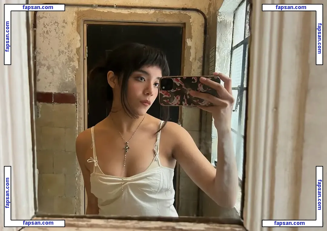 Om4ly nude photo #0036 from OnlyFans