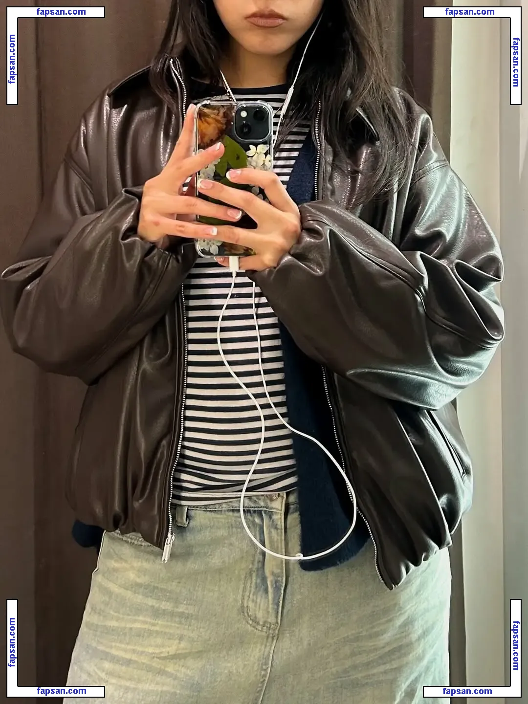 Om4ly nude photo #0129 from OnlyFans