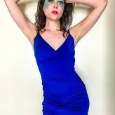 OneBlueIris голая #0001