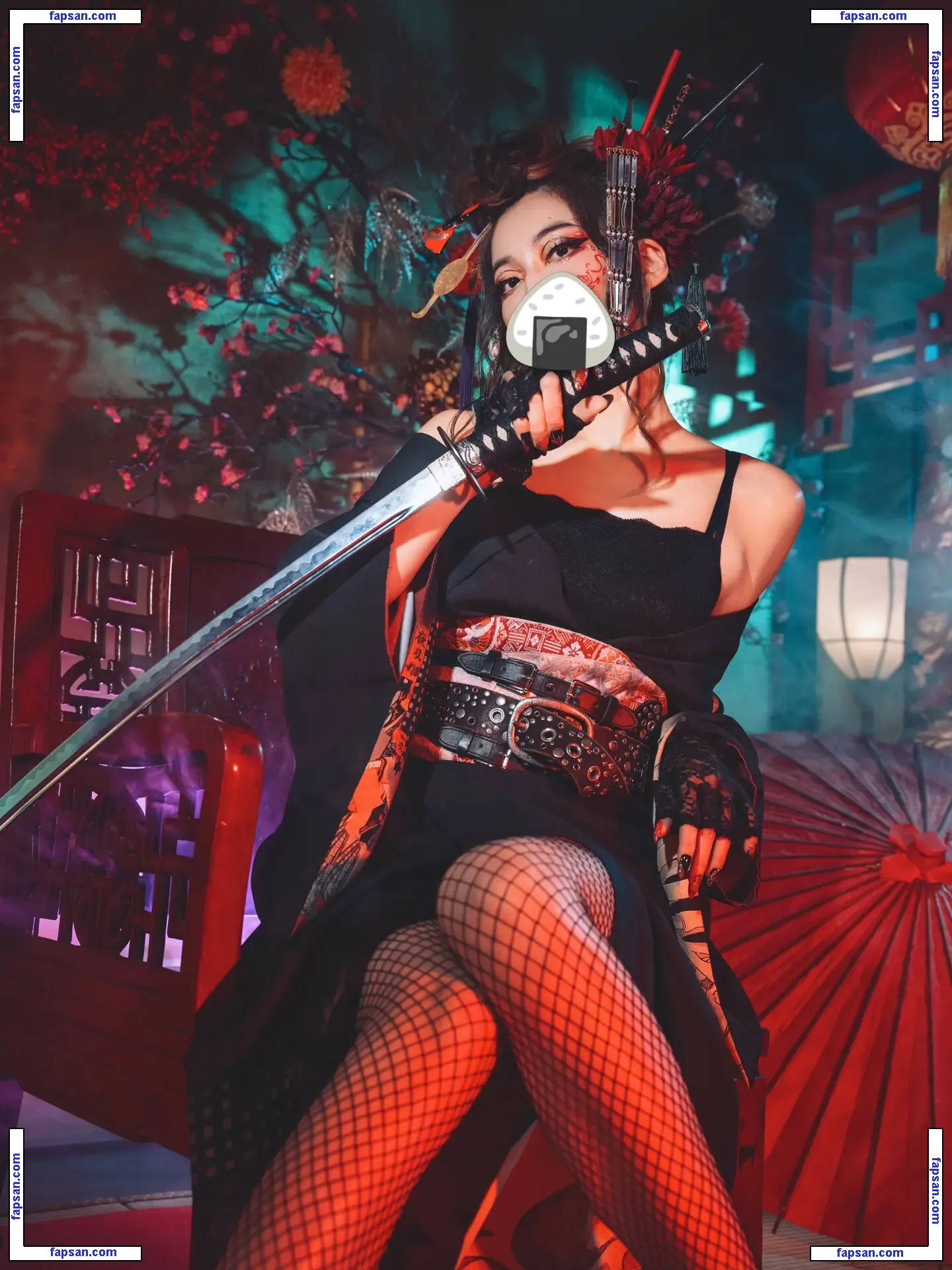 OniGiri / Giri голая фото #0007 с Онлифанс