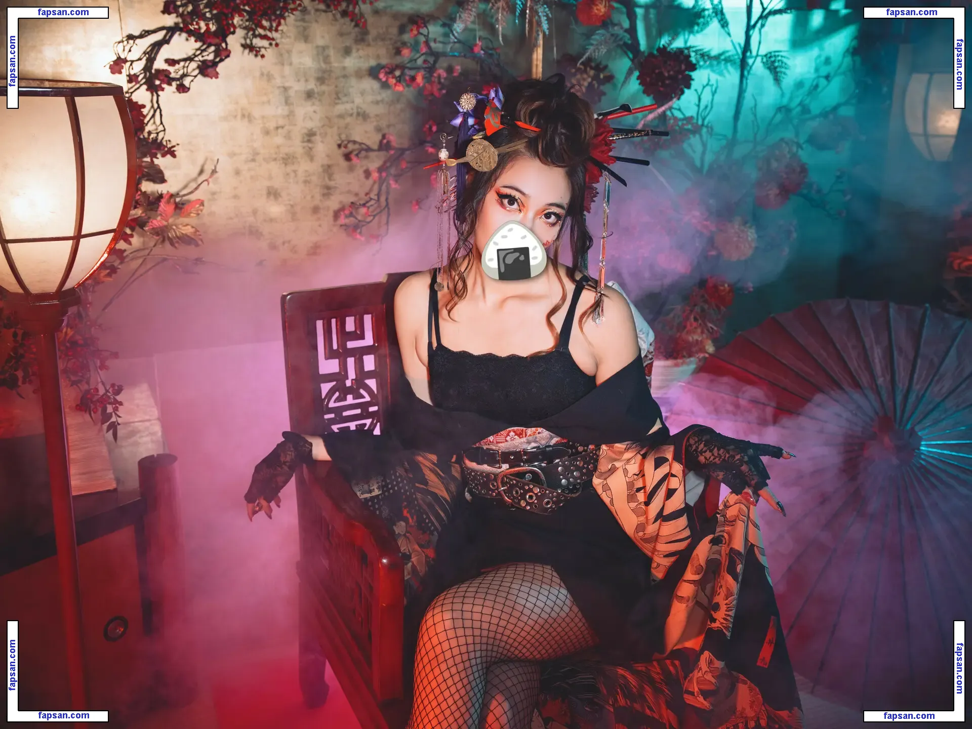 OniGiri / Giri голая фото #0012 с Онлифанс