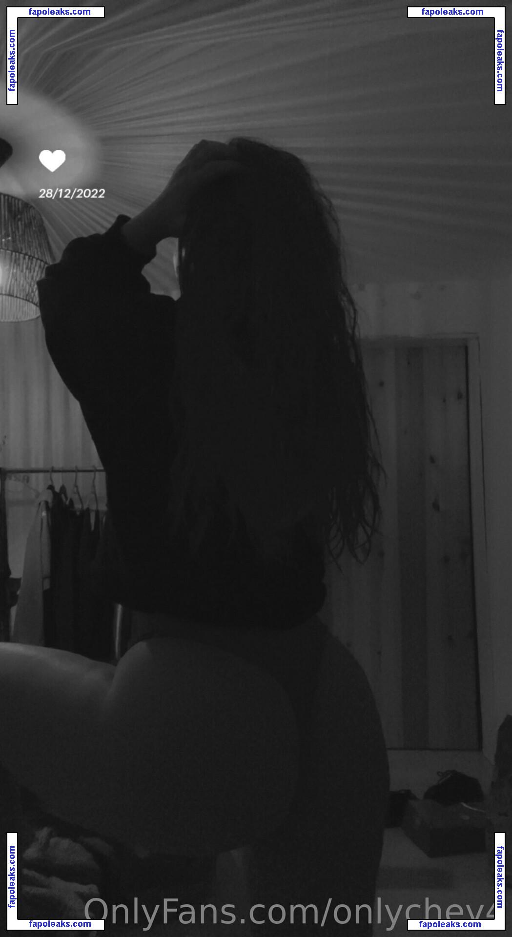 onlychey04 / elyy04 nude photo #0009 from OnlyFans
