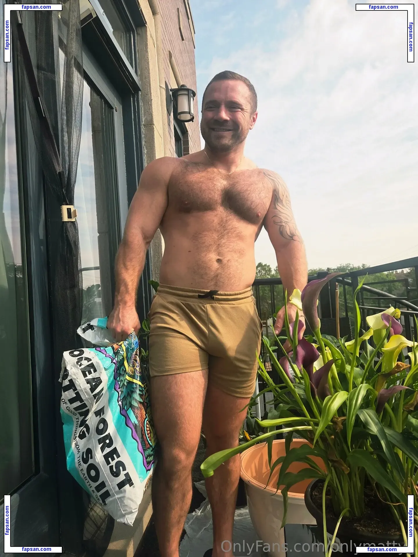 onlymattyg nude photo #0006 from OnlyFans