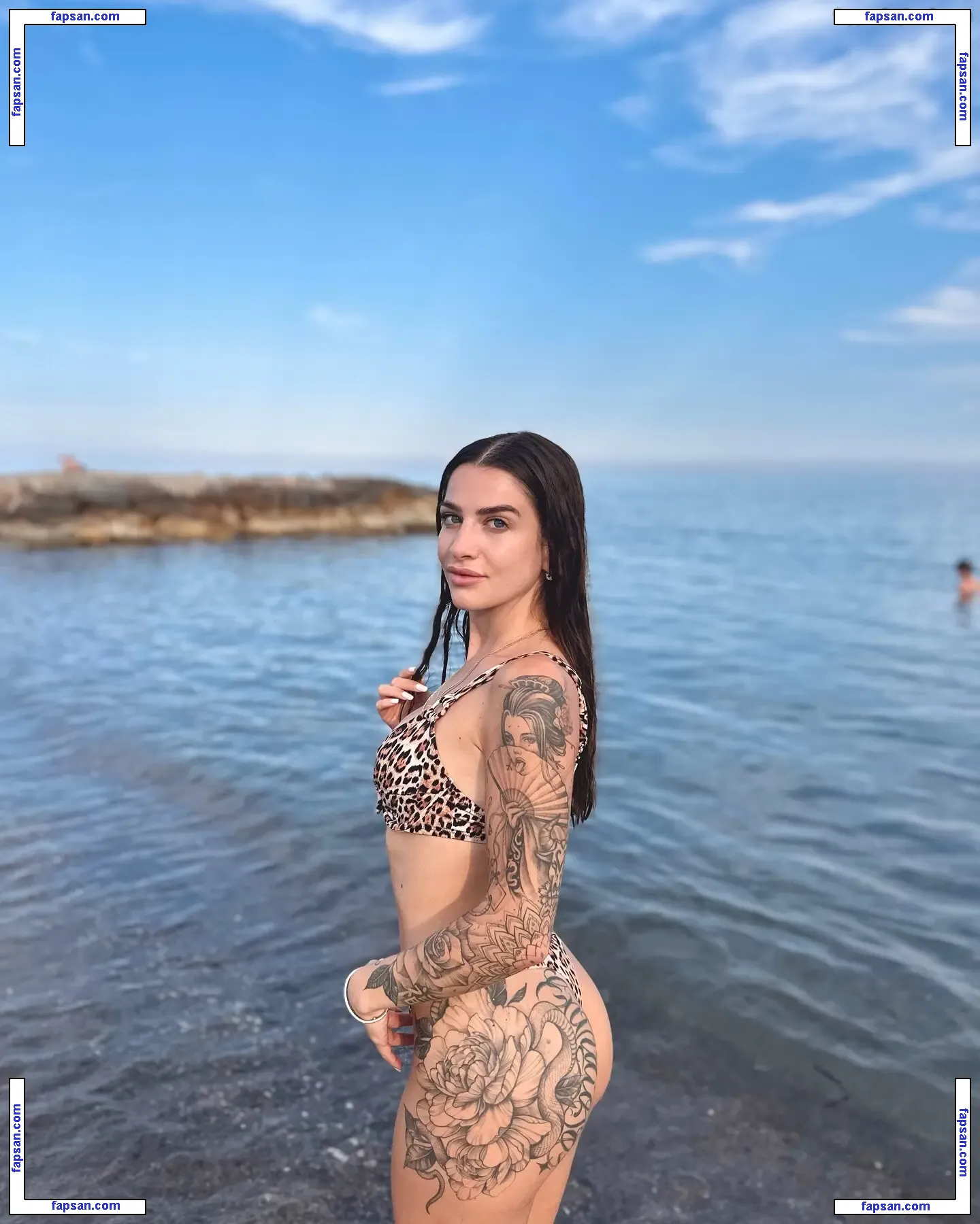 OnlyStella_vip nude photo #0004 from OnlyFans