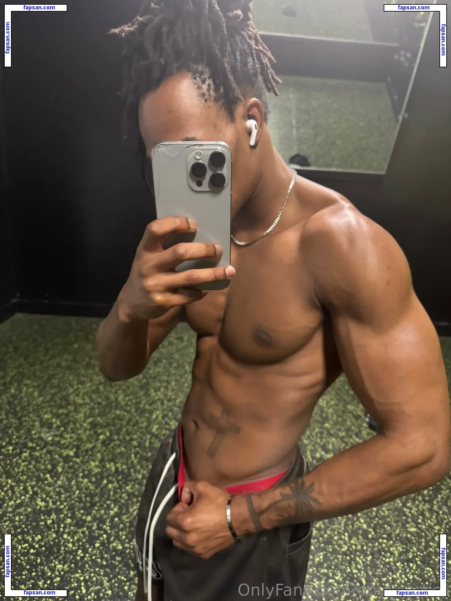 onyxcartier nude photo #0002 from OnlyFans