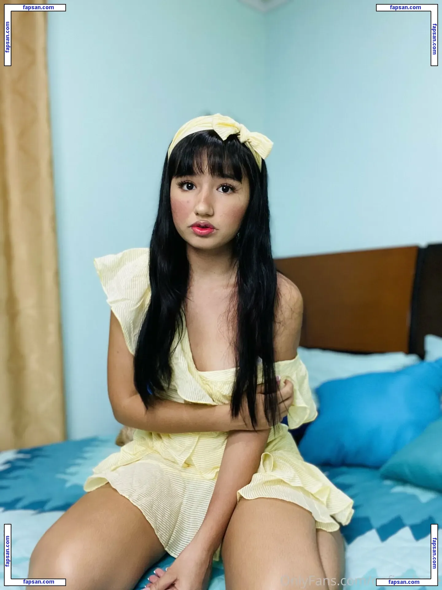ooficialanie nude photo #0021 from OnlyFans