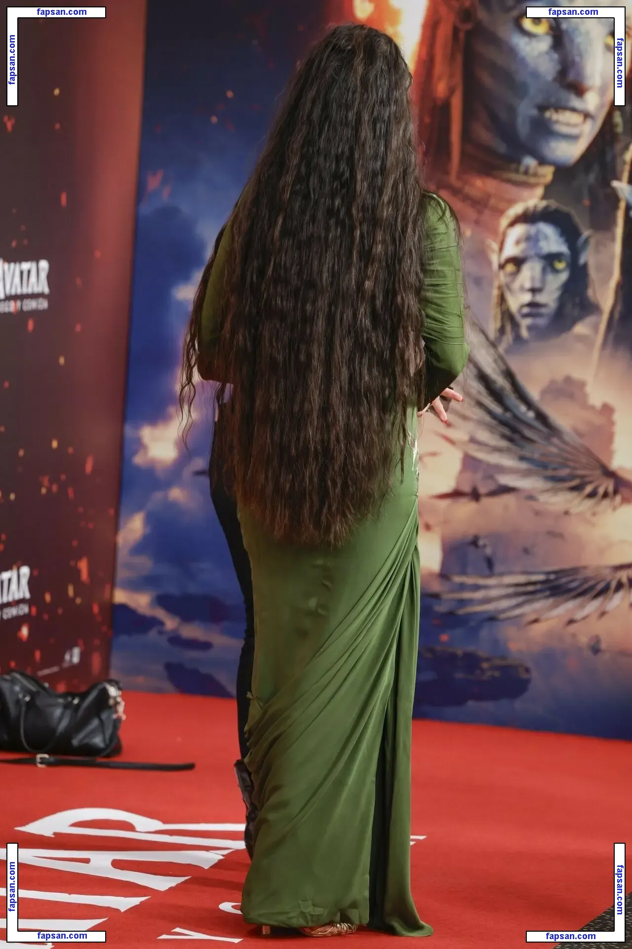 Oona Chaplin голая фото #0143 с Онлифанс