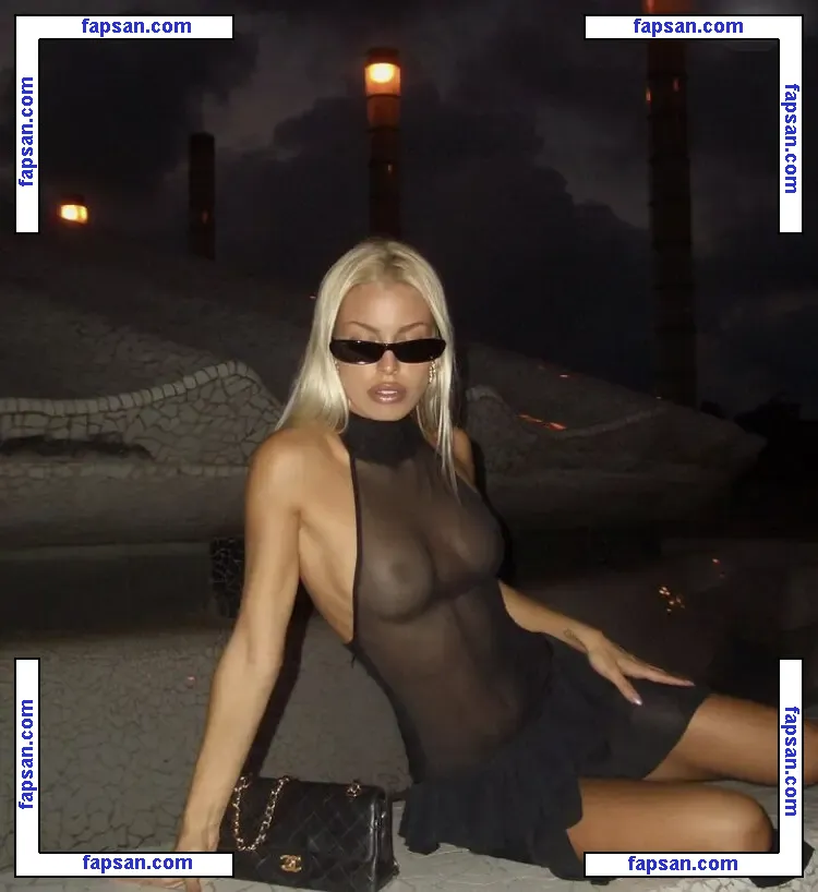 OOPS!!! International nude photo #1930 from OnlyFans