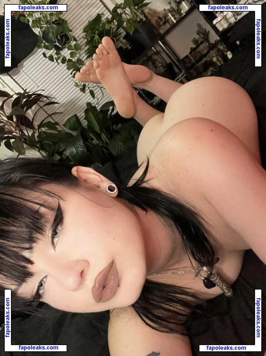 opalaltar nude photo #0002 from OnlyFans