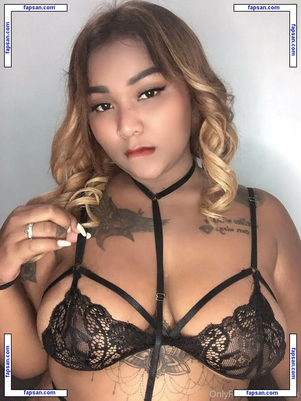 oporthaigirl nude photo #0069 from OnlyFans