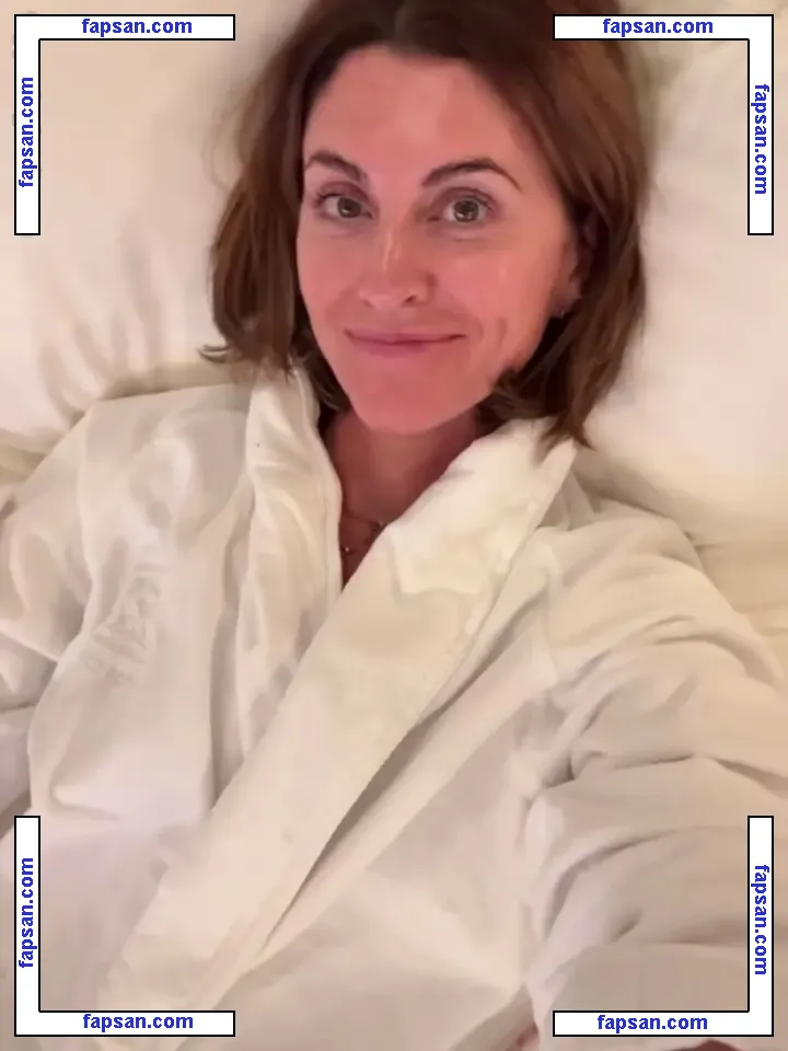 Orla Chennaoui голая фото #0048 с Онлифанс