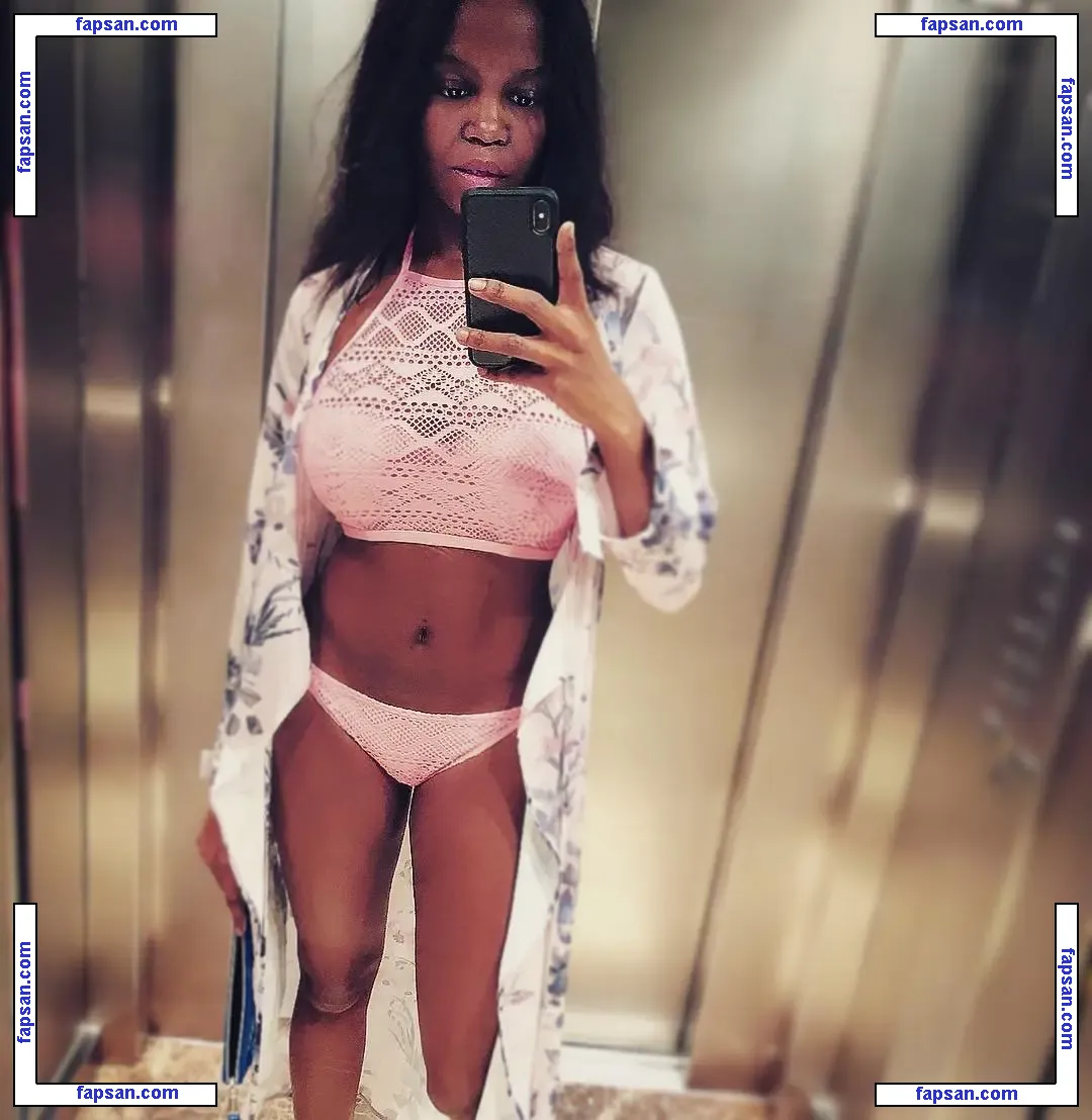 Oti Mabuse nude photo #0015 from OnlyFans