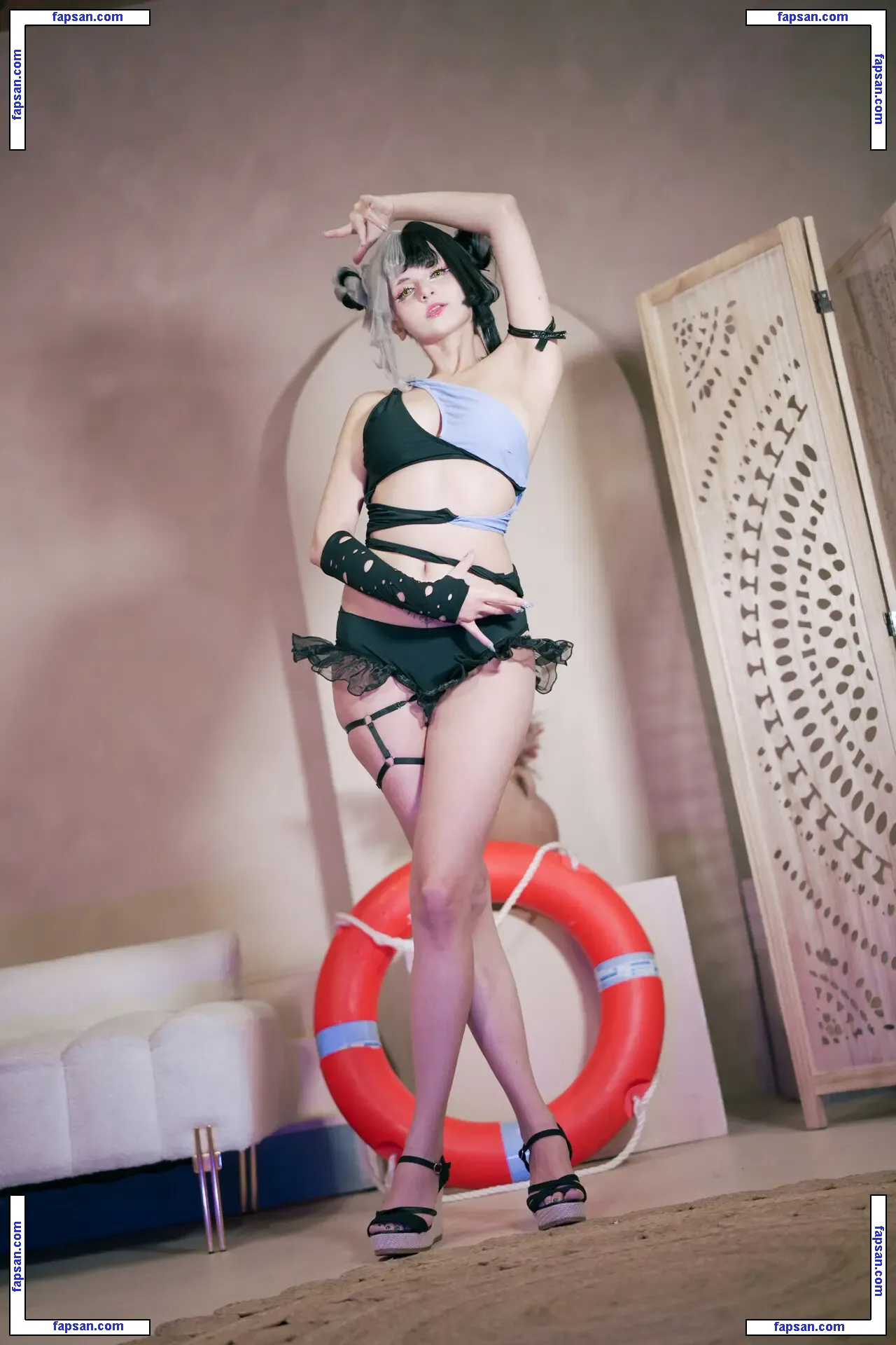 Otterother голая фото #0444 с Онлифанс