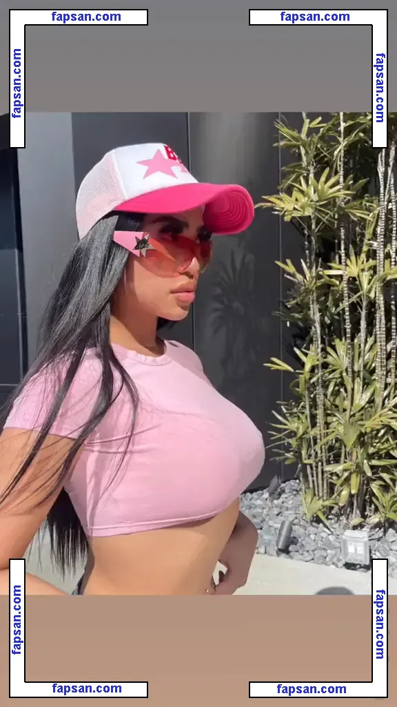 Overitabby nude photo #0054 from OnlyFans