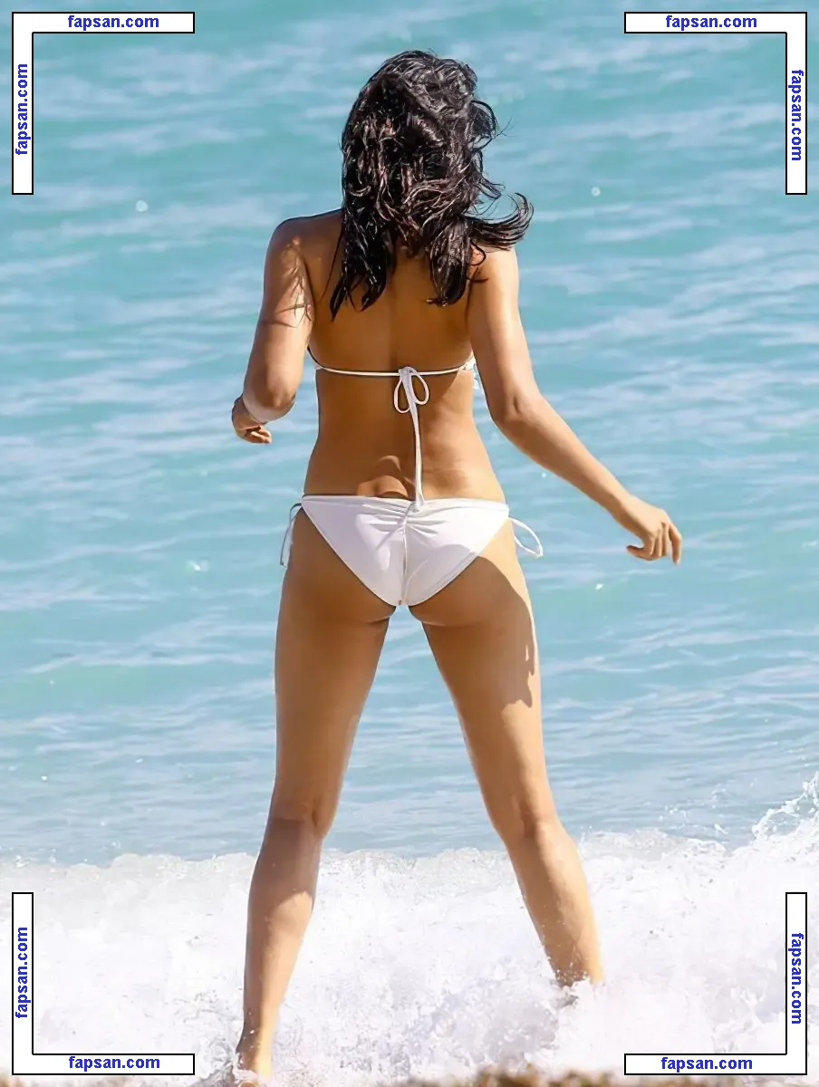 Padma Lakshmi nude photo #0540 from OnlyFans