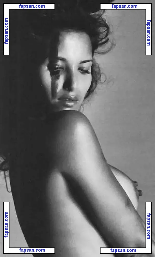 Padma Lakshmi nude photo #0615 from OnlyFans