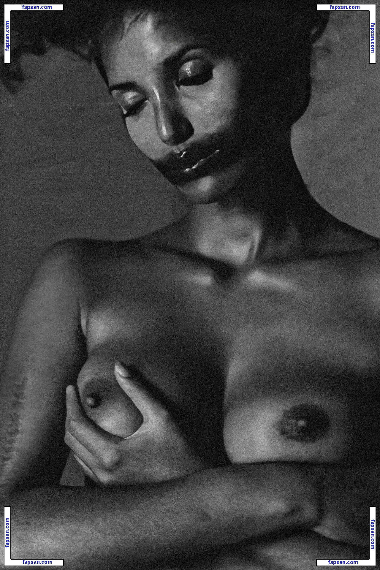 Padma Lakshmi nude photo #0657 from OnlyFans