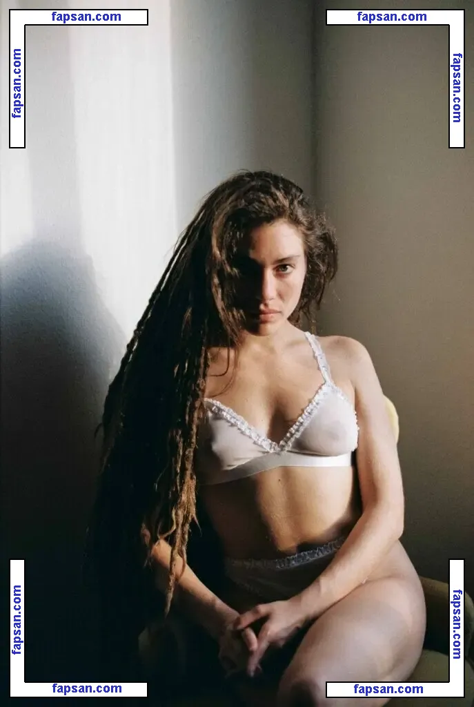 paeulini голая фото #0002 с Онлифанс