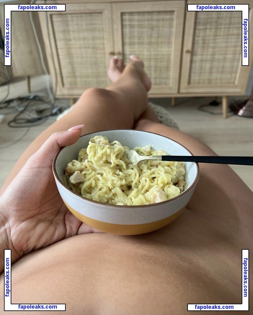 Paige Pilgrim / paigepilgrimvocals nude photo #0040 from OnlyFans