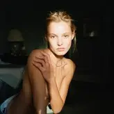 Paige Reifler голая #0019
