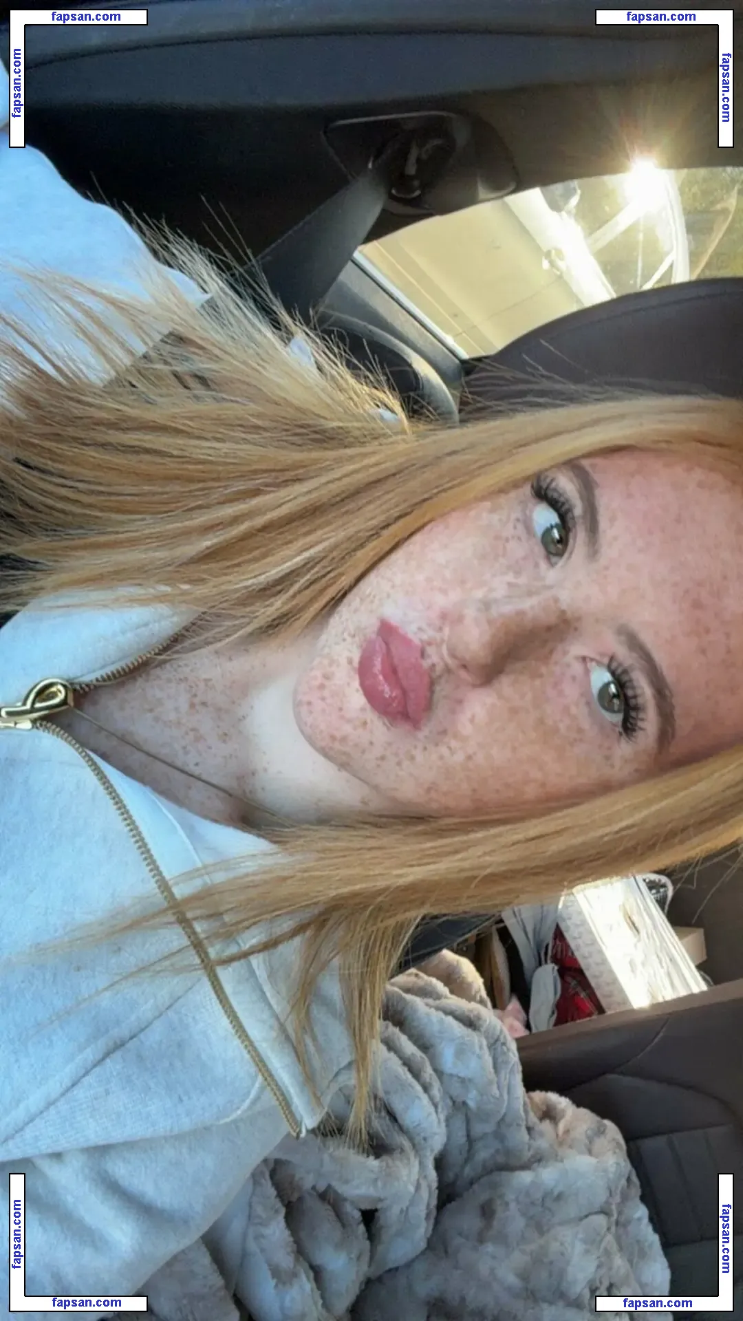 paigehenne717 nude photo #0006 from OnlyFans