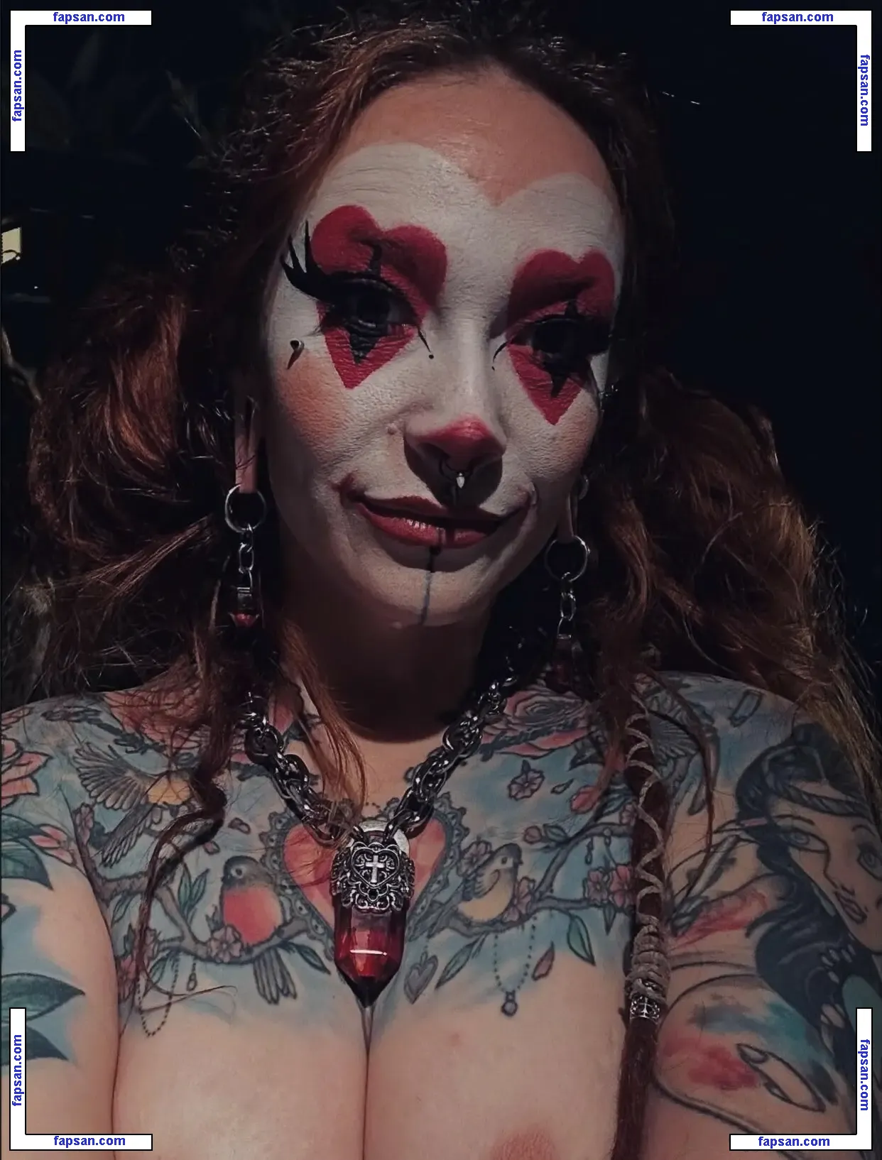 PaintedLadyPoler голая фото #0004 с Онлифанс