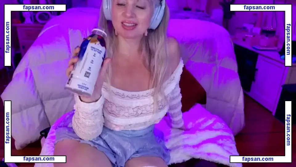 Paintedrose nude photo #0058 from OnlyFans